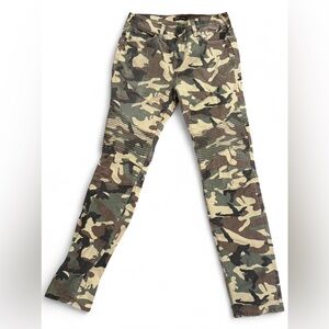 True Religion Rocco Skinny Fit Moto Jeans in Camo Men’s Waist 30